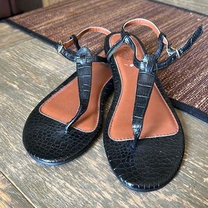 H&M Black faux alligator skin flat sandals NWOT W-8.5